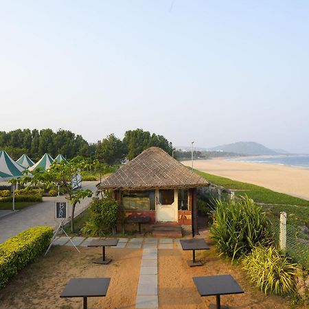 Shore Front Resort Visakhapatnam Exterior foto